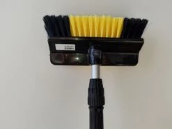 Zonnepanelen / Auto / Ramen Wassen Telescoopsteel Met Borstel Waterdoorlatende Wasborstel Met Telescopische Steel 4 Meter En Gardena Aansluiting / Wasborstel Met Uitschuifbare Telescoopsteel Met Waterdoorvoer -Dagelijkse Benodigdheden Verkoop 1200x899 1